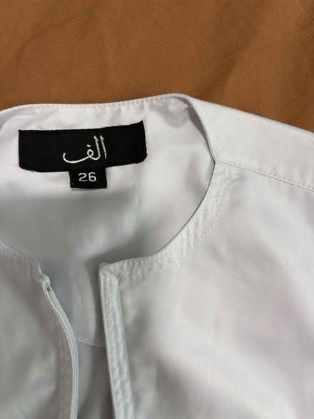 Photo of free White THOBE for boys 2-3 yrs (Croydon CR0) #4