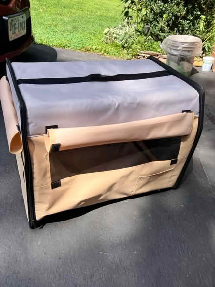 Photo of free Nylon pet crate (Lee Chapel & Ffx Co Pkwy) #1