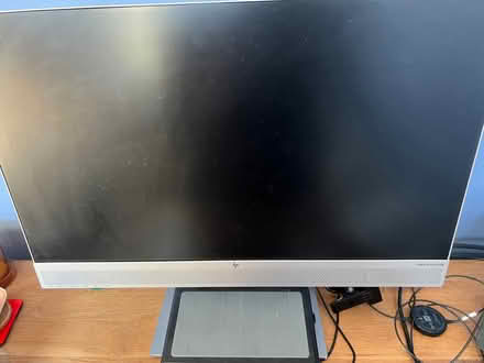 Photo of free Computer Screen (Pokesdown BH7) #1