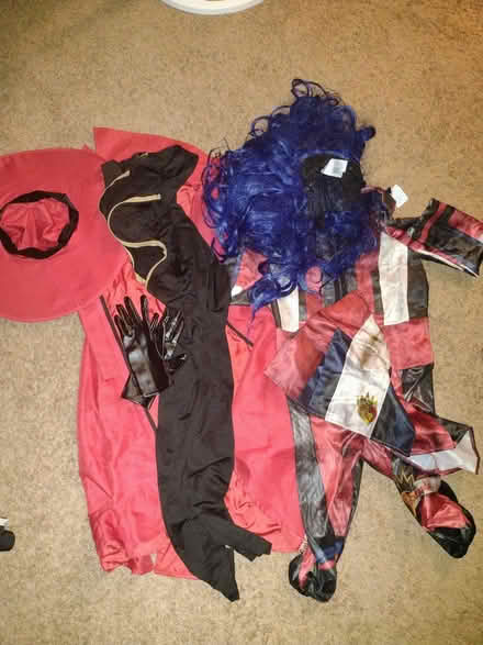 Photo of free Youth Medium Dress Up Clothes (Near Goodwood Museum & Gardens) #1