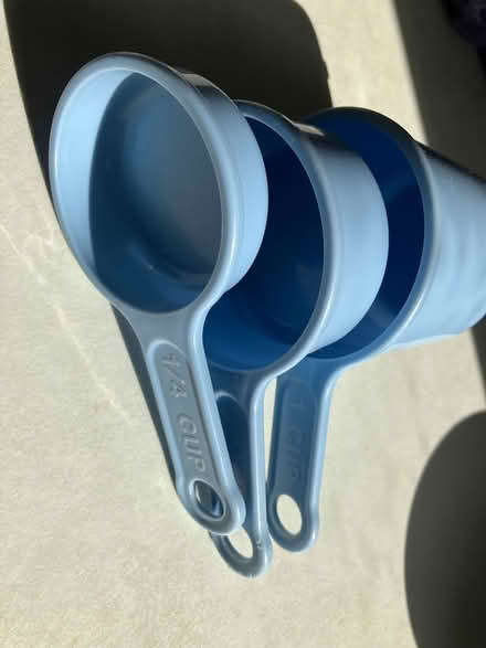 Photo of free MEASURINGcups (Britannia/Terry Fox) #1