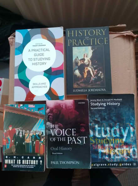 Photo of free University History Text Books (SS9 West Leigh-on-Sea) #1