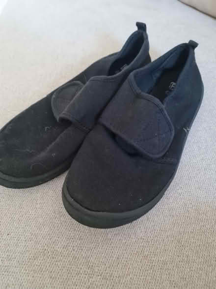 Photo of free Pe pumps infant size 12 (NG15) #1