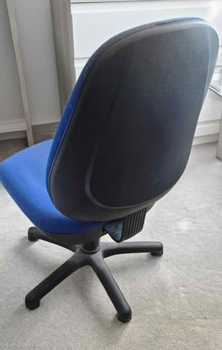 Photo of free A blue office chair (Bournemouth BH1) #1