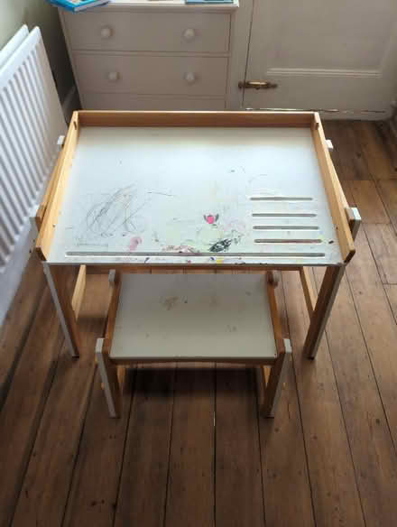 Photo of free Children's desk and chair (Strawberry Hill TW1) #1