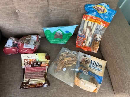 Photo of free dog treats (El Camino/shoreline/Miramonte) #1