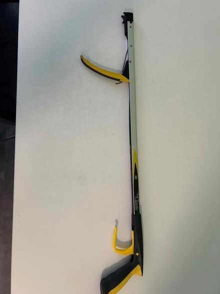 Photo of free Litter picker/grab stick (Clewer Green SL4) #1