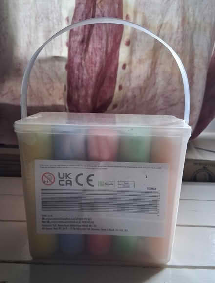 Photo of free Box of large chalks (Brixton SW9) #2