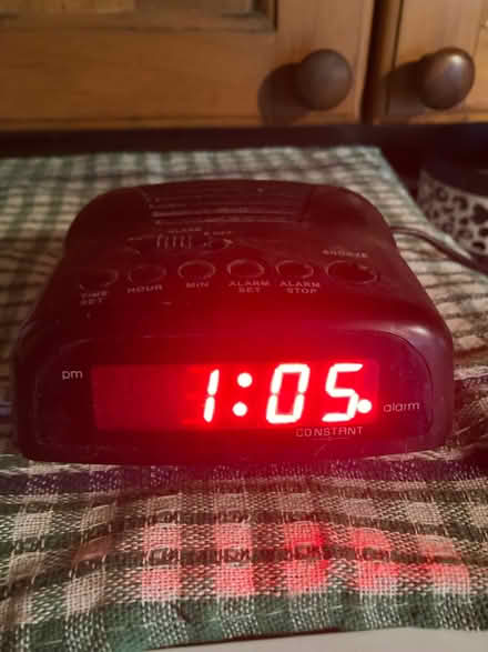 Photo of free Electric alarm clock (Battersea SW11) #1