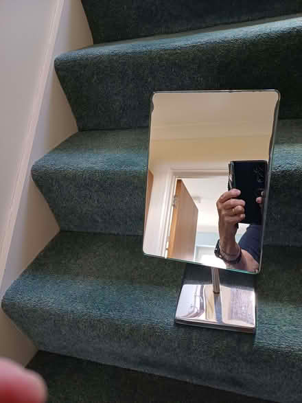 Photo of free Titling mirror on stand (Earley RG6) #1