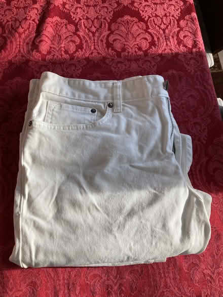 Photo of free Men's Jeans and Shorts (Near Eubank Costco) #1