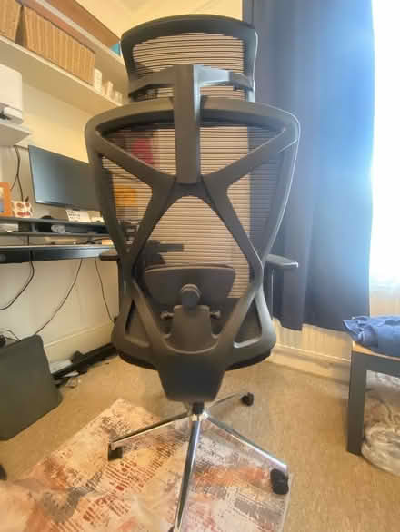 Photo of free Office/work chair (Chiswick W4) #1