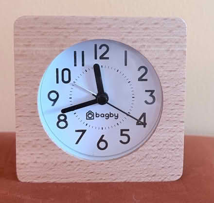Photo of free Battery clock - not accurate time (Chevy Chase MD) #1