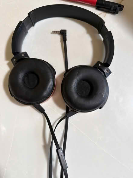 Photo of free Headphones with mic (East Palo Alto CA) #1