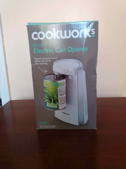 Photo of free Electric Can Opener (Moreton Hall IP32) #2