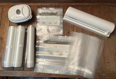 Photo of free FoodSaver FM5400 (Groton MA) #3