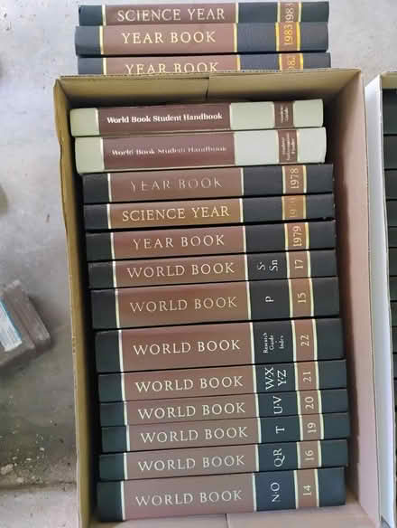 Photo of free 1977 complete encyclopedia, KW (Westvale, Waterloo) #1