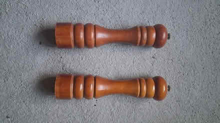 Photo of free Salt and Pepper grinder (BD8) #1