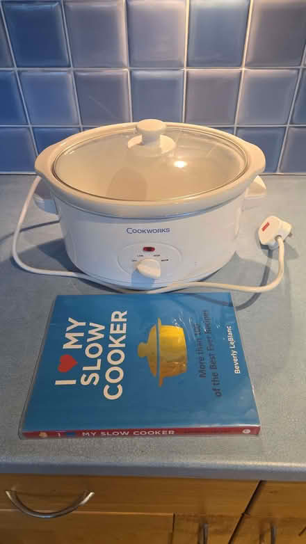 Photo of free Slow Cooker (Foxholes DY10) #1