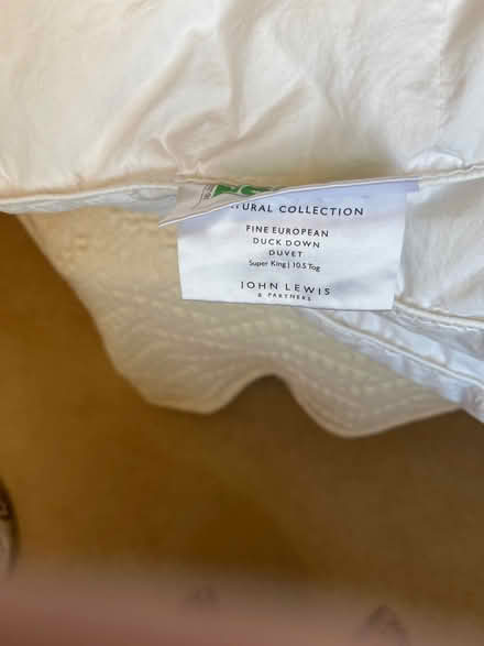 Photo of free 2 super king size duvets, good condition + 3 blankets (Crouch End N8) #1