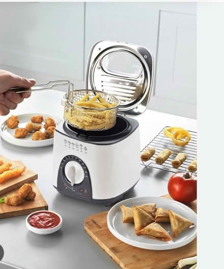 Photo of Deep Fryer (Park Hill CR0) #3