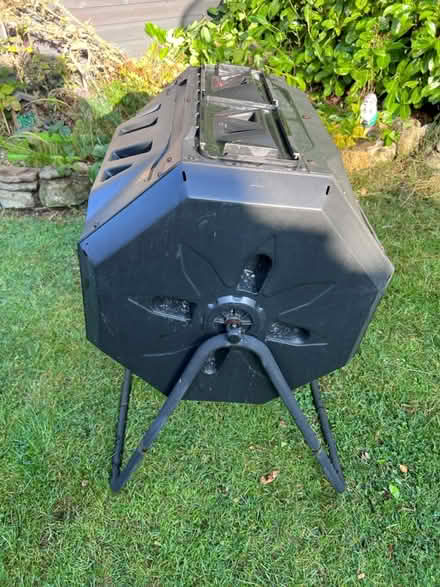 Photo of free Compost Tumbler (Bowburn (DH6)) #2