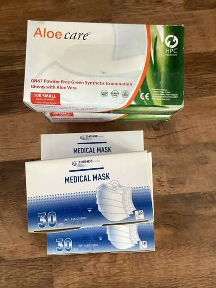 Photo of free Masks and gloves (LE2 Aylestone Leicester) #1