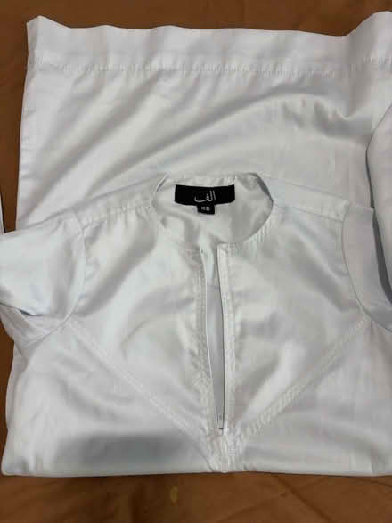 Photo of free White THOBE for boys 2-3 yrs (Croydon CR0) #2