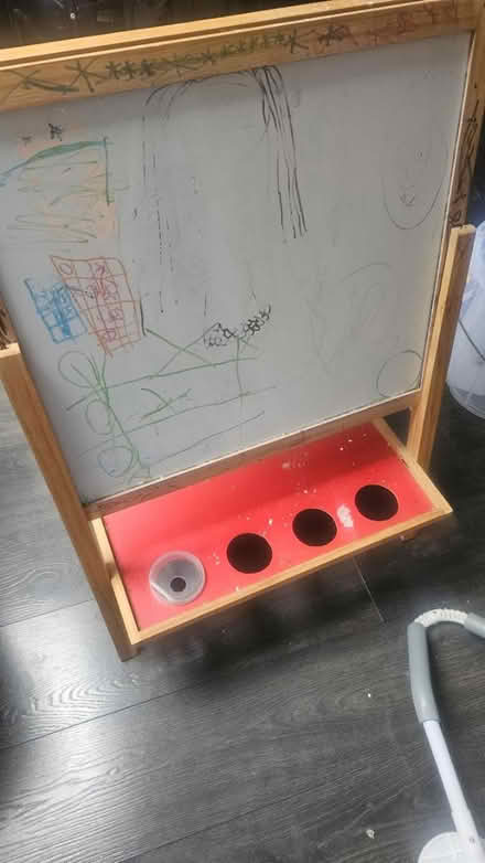 Photo of free Chalk board (Thamesmead, SE28) #2