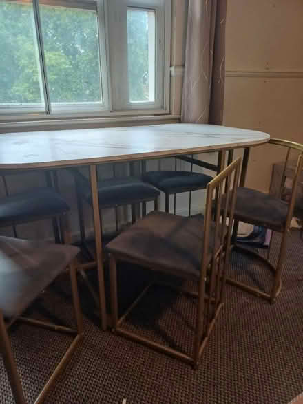 Photo of free Dining table and chairs (E9 Hackney) #1