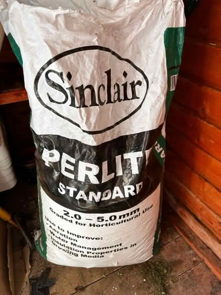 Photo of free Perlite (RG25 Dummer) #1