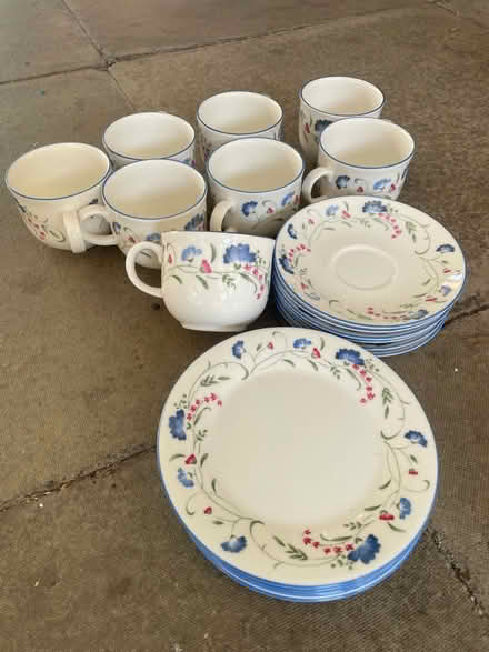 Photo of free Tea set (Sidcup DA15) #1