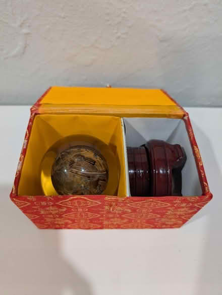 Photo of free Hand painted glass globe (Bloor St W & South Kingsway) #4