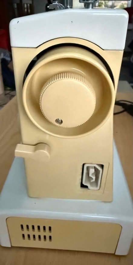 Photo of free Sewing machine (Hemel Hempstead HP1) #2