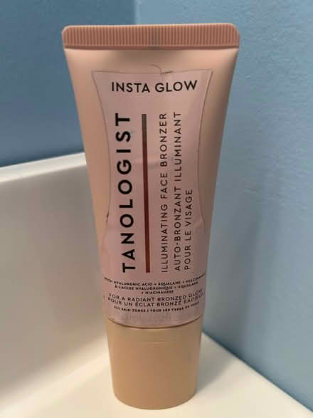 Photo of free Face Bronzer (Erin Mills) #1