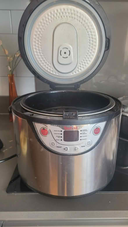 Photo of free Tefal Multi-Cooker with Steamer (Bow E3) #2