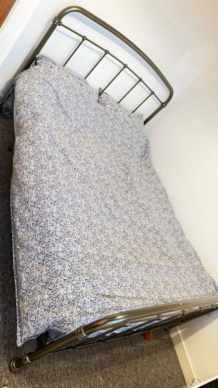 Photo of free Double bed (Leighton Buzzard LU7) #4