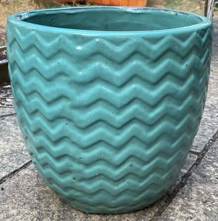 Photo of free Large turquoise plant pot (Downham BR1) #1