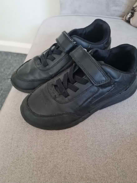 Photo of free Boys Black school trainers size 2 (NG15) #2