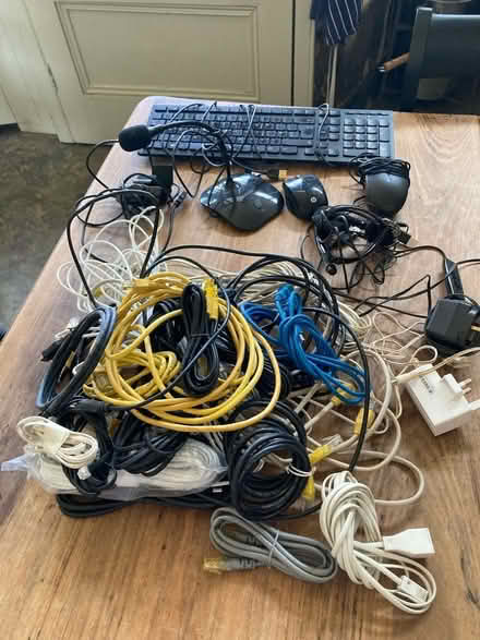 Photo of free Cables + other IT bits (Oldfield Park BA2) #1