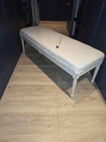 Photo of free Bench (Greenwich Peninsula SE10) #2