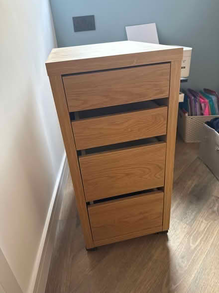 Photo of free Storage unit (Bedworth CV12) #1