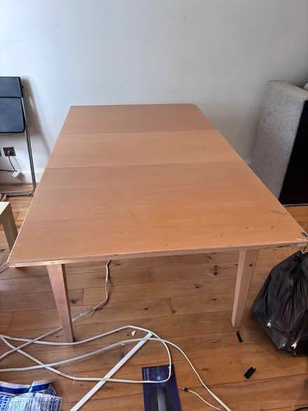 Photo of free Adjustable size kitchen table (St John’s Wood NW8) #2