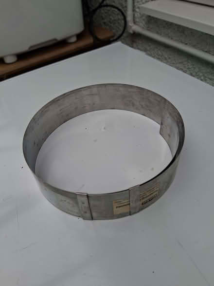 Photo of free Adjustable tortenring up to 30cms (Bernards Heath AL1) #1