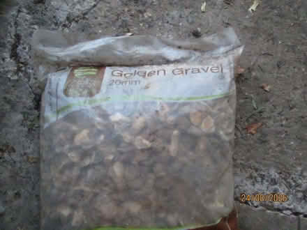 Photo of free Stone chippings (Hitchin SG4) #1