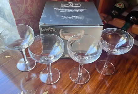 Photo of free Champagne stemglasses (Midstocket AB15) #1