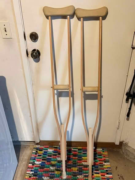 Photo of free crutches (near Stoneridge Mall) #1