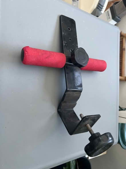 Photo of free Door sit up bar (Purley CR8) #1