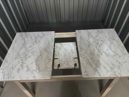Photo of free Extending dining table (Surbiton KT6) #2