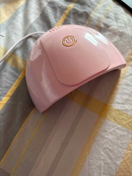 Photo of free Pink UV nail polish dryer - USB (CR2 7HD) #2
